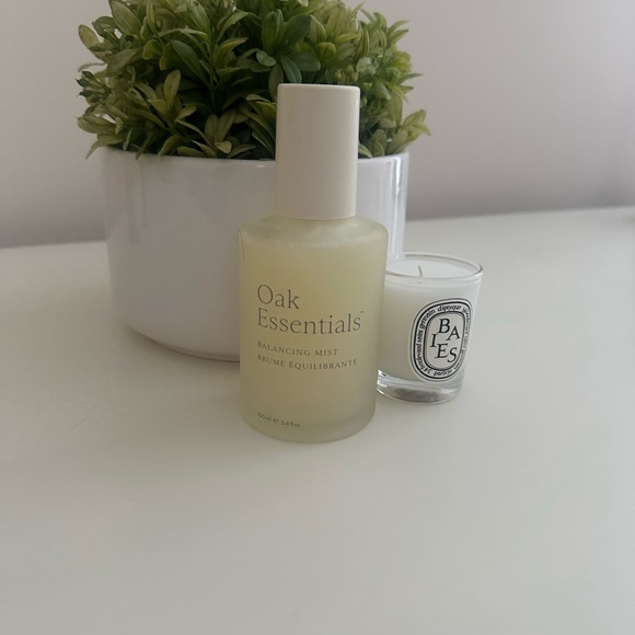 Oak Essentials Balancing Mist - Picture 1 of 5